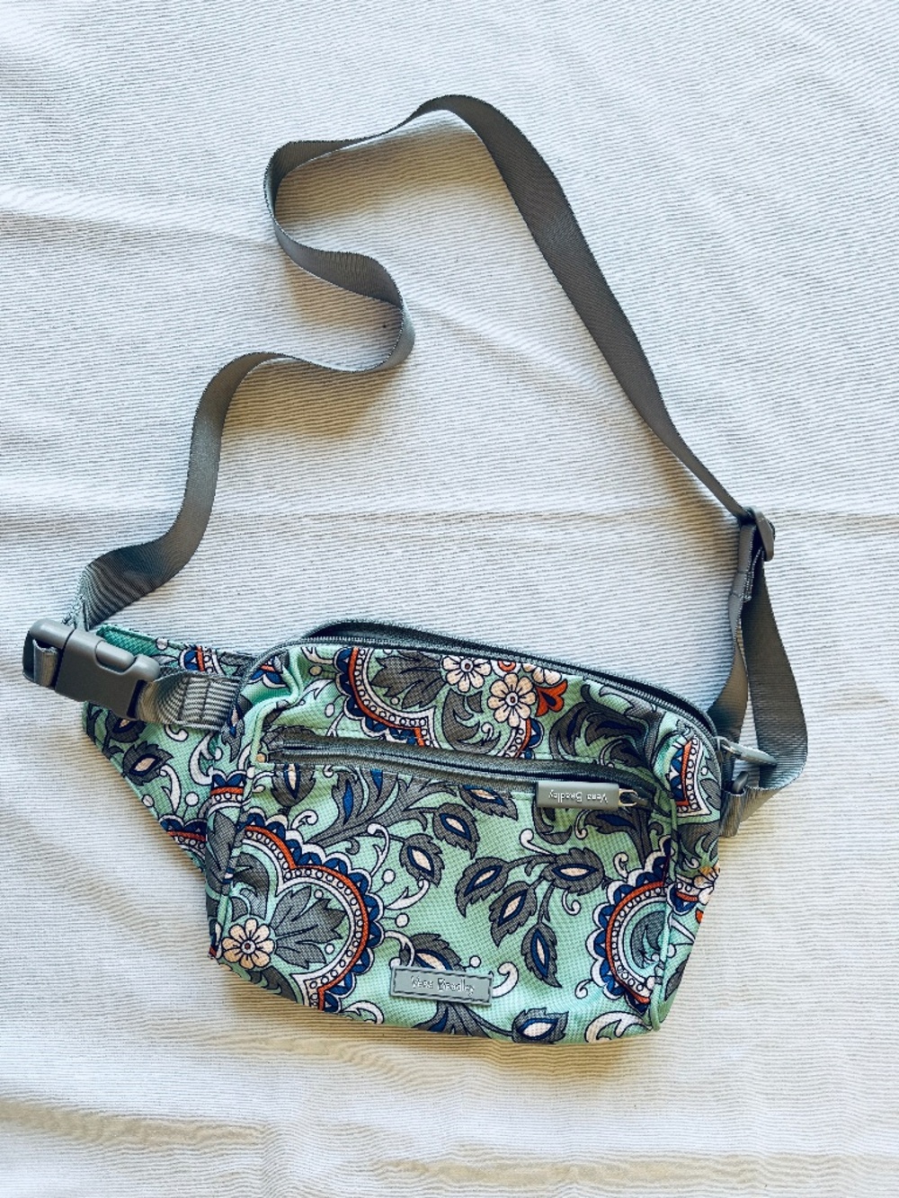 Vera Bradley Bum Bag, “Fan Flowers”, NWT